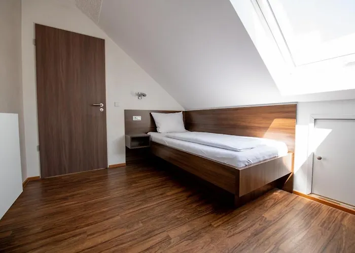 Garni Henn Simmerath